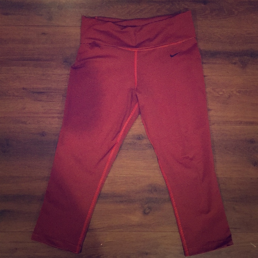 Nike dri fit leggings